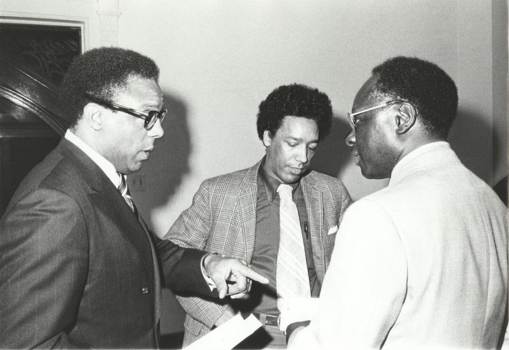 Miniature of Three men having a discussion