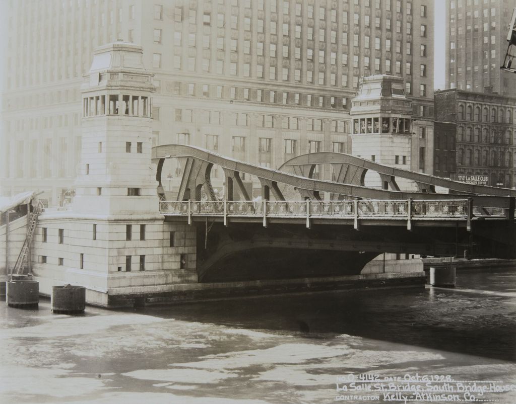 Miniature of Bridges, viaducts, and underpasses: LaSalle St. Bridge through Loomis St. Bridge (Folder 13)