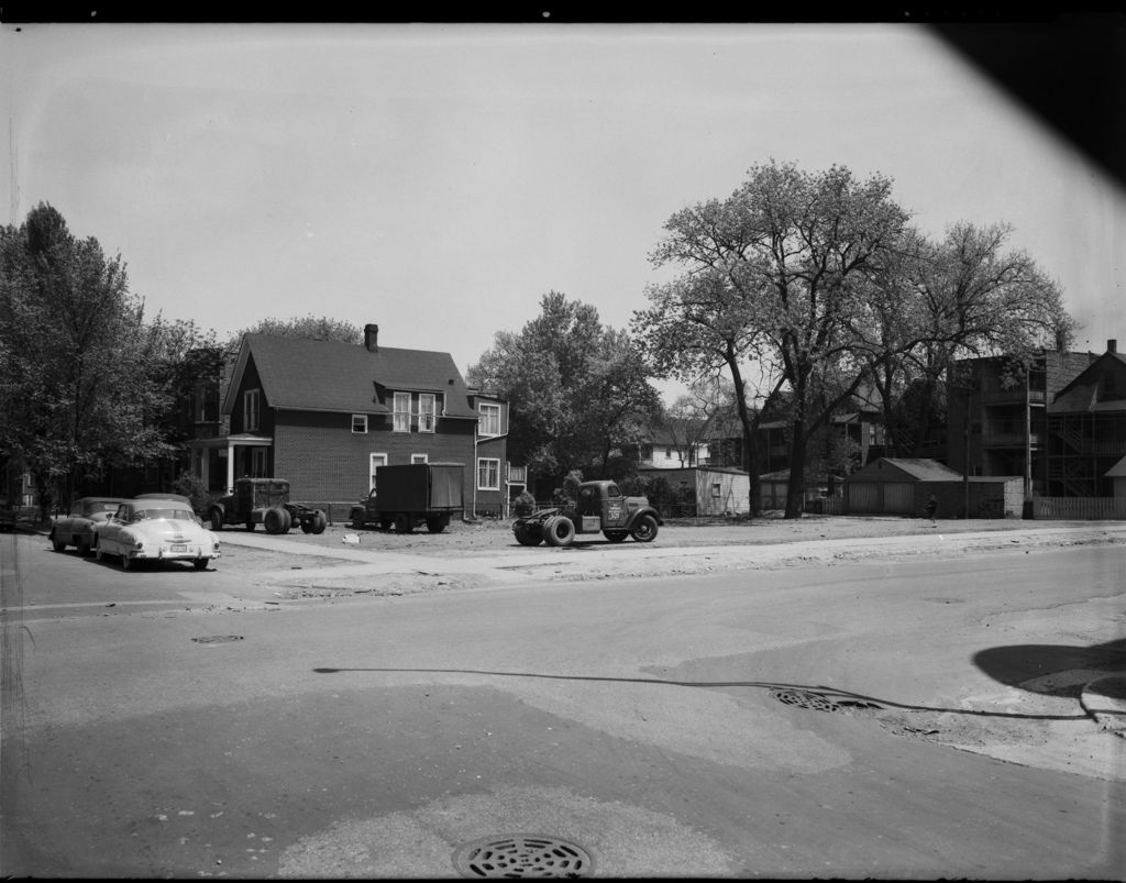 Miniature of 62nd St. and Carpenter Ave.; 62nd St., East (1126, 1374-80); 62nd St., West (3601); 63rd St., General views (from Calumet Ave., Indiana Ave., Michigan Ave., Prairie Ave., South Park Ave., State St., Wabash Ave.) (Folder 505)