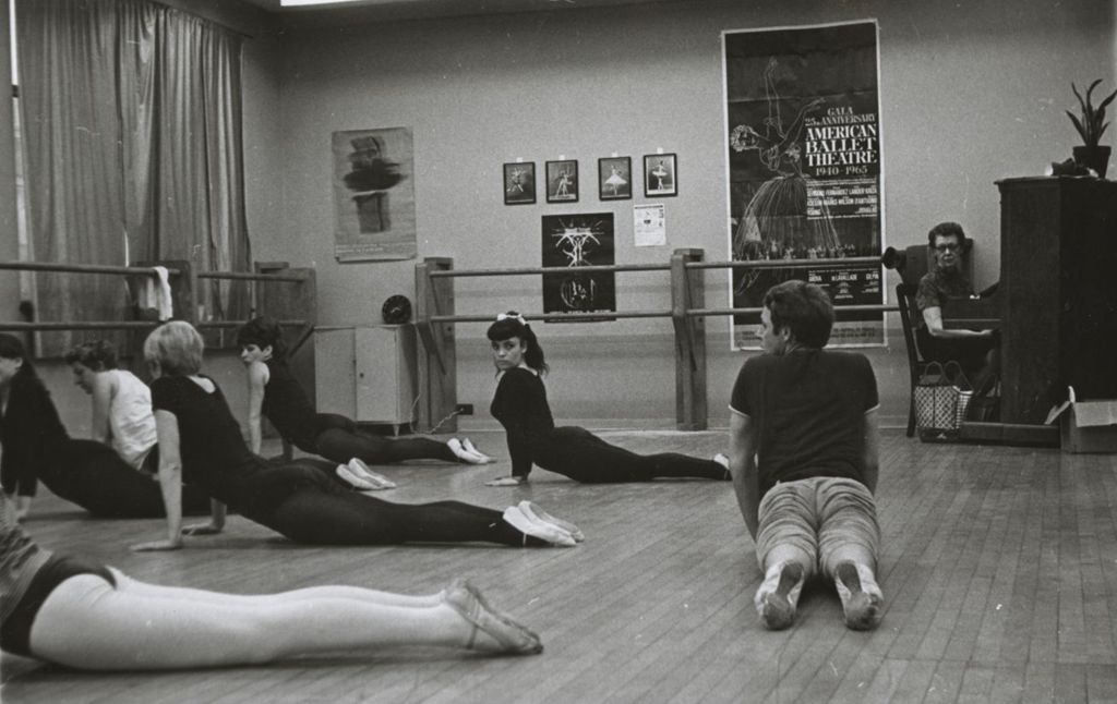 Miniature of Students and instructor in Hull-House ballet class
