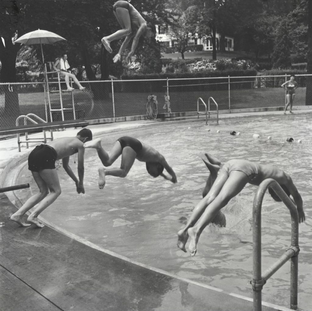 Miniature of Boys diving