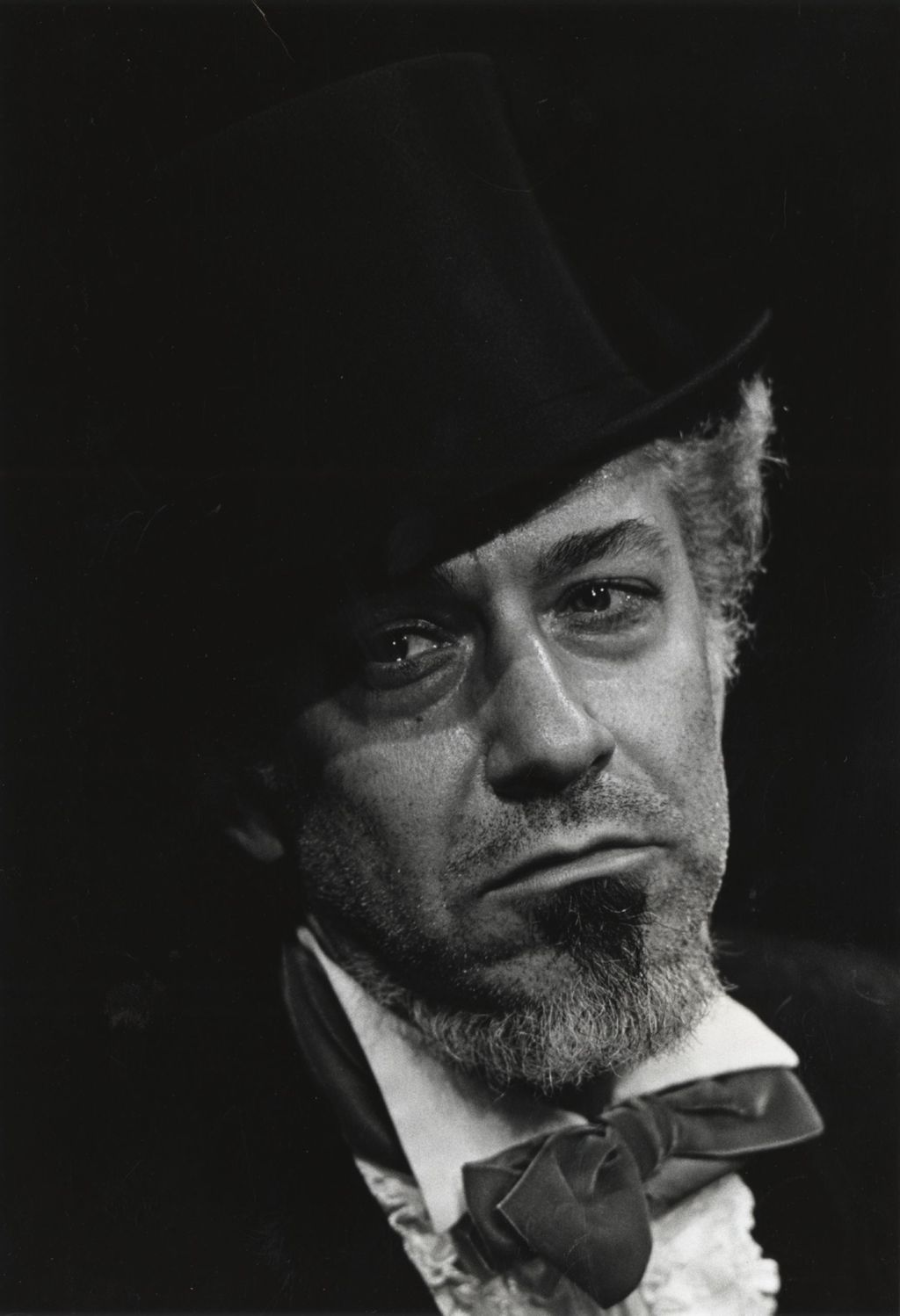 Arnold L. Fields on stage in a production of "The Threepenny Opera" at Hull-House Theater