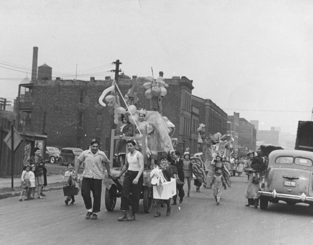 Miniature of Circus parade to celebrate Hull-House 50th Anniversary