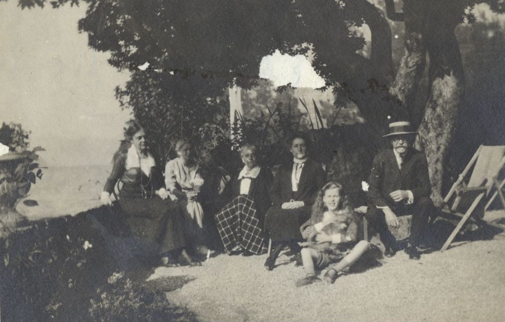 Miniature of Hull-House residents Dr. John Francis Urie (and his daughter, Janet), Dr. Alice Hamilton, Edith de Nancrede, Mary Rozet Smith, and Esther Kohn at the Uries' home in Oria - Valsolda, Italy, with Lake Lugano in the background