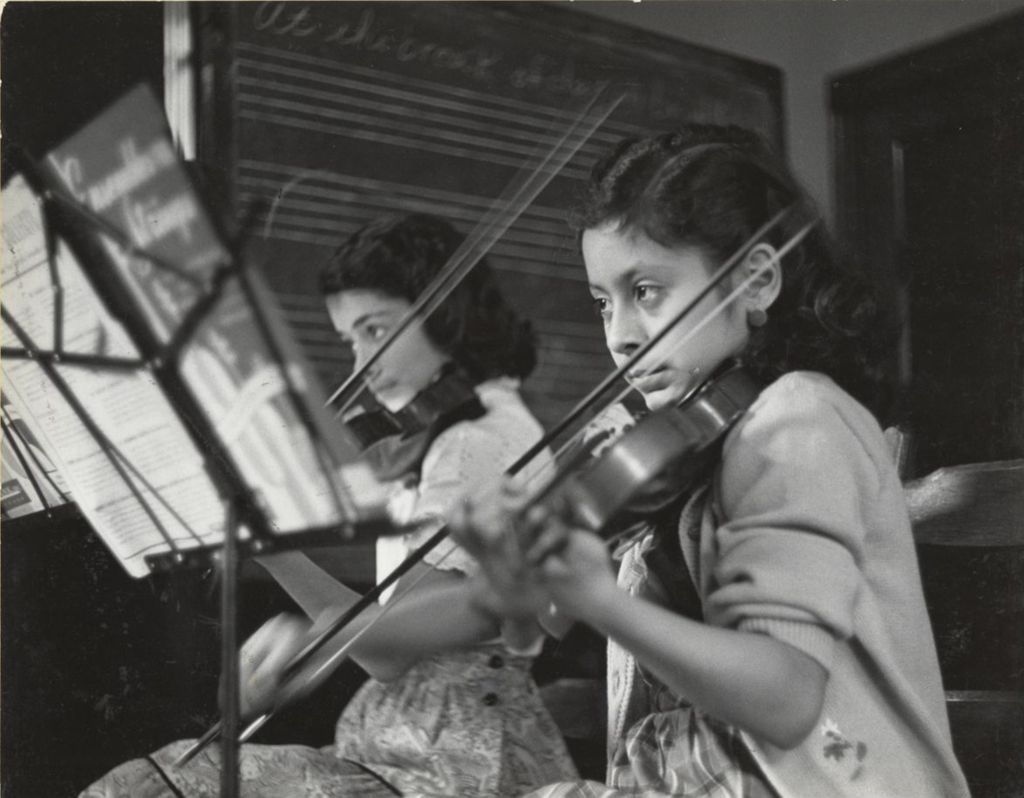 Miniature of Violin lesson at Hull-House Music School