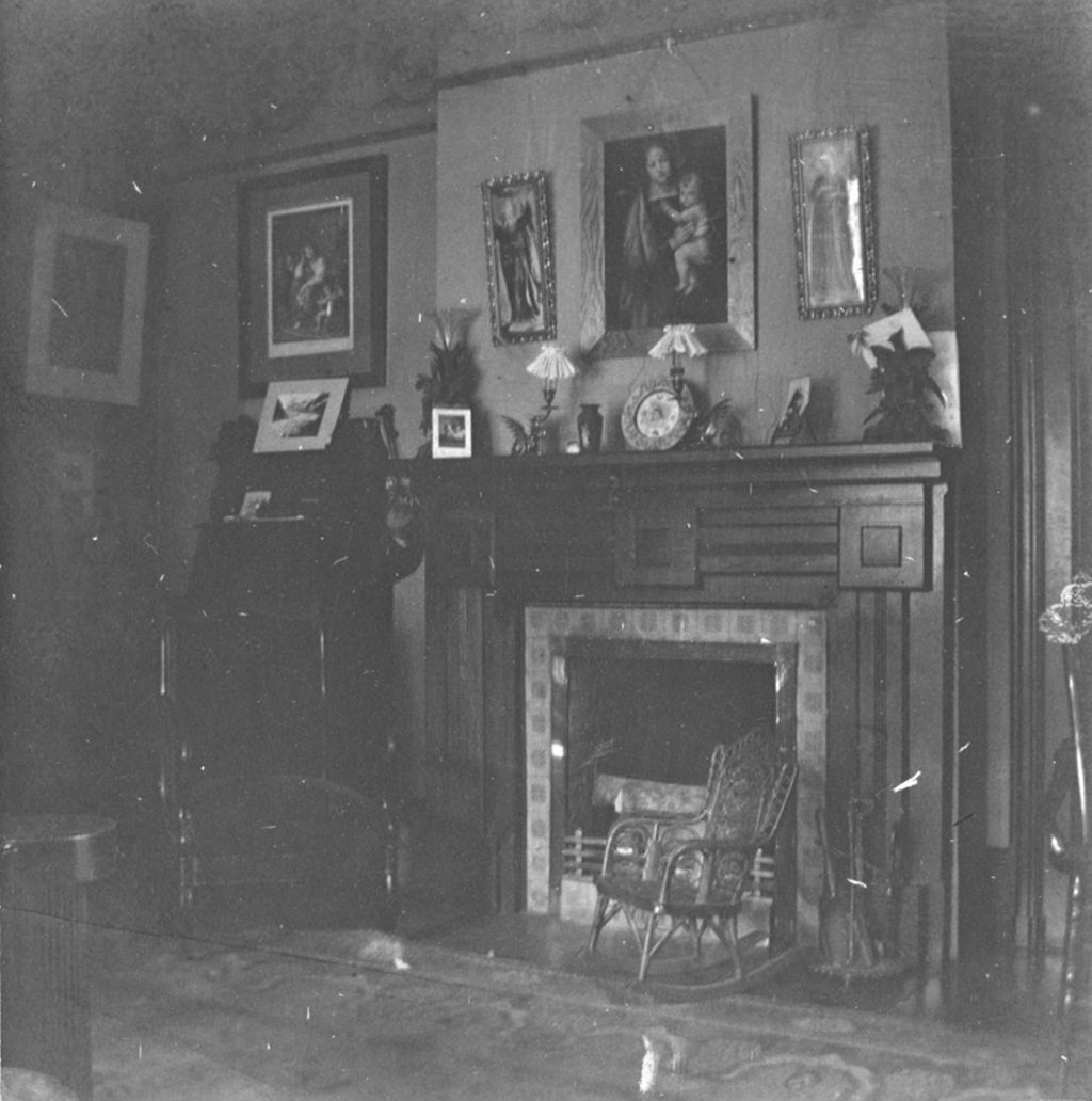 Miniature of Resident's room at Hull-House