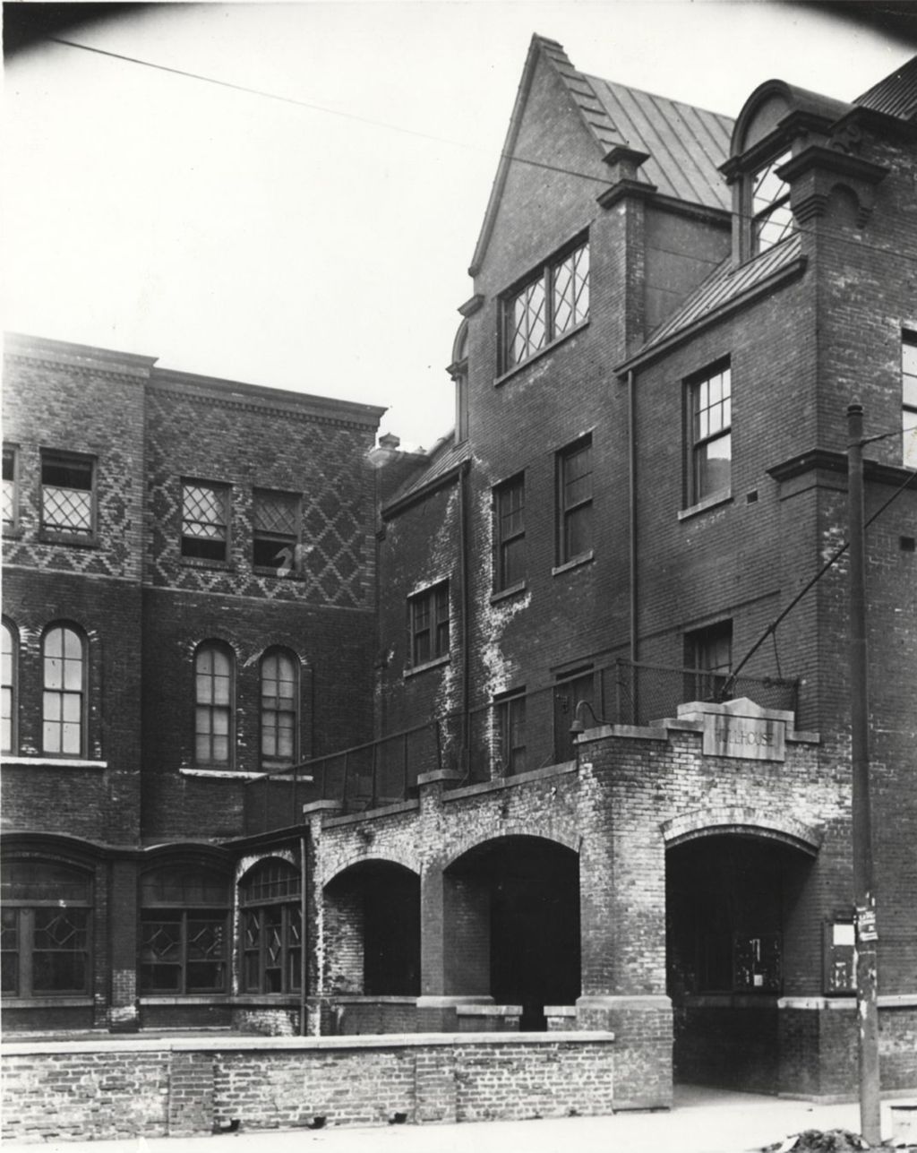 Entrance to Hull-House with Hull Mansion and Smith Building