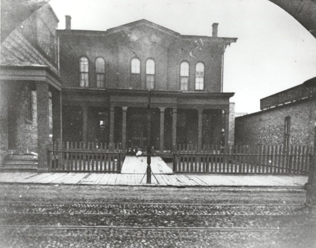 Hull Mansion viewed from across Halsted St