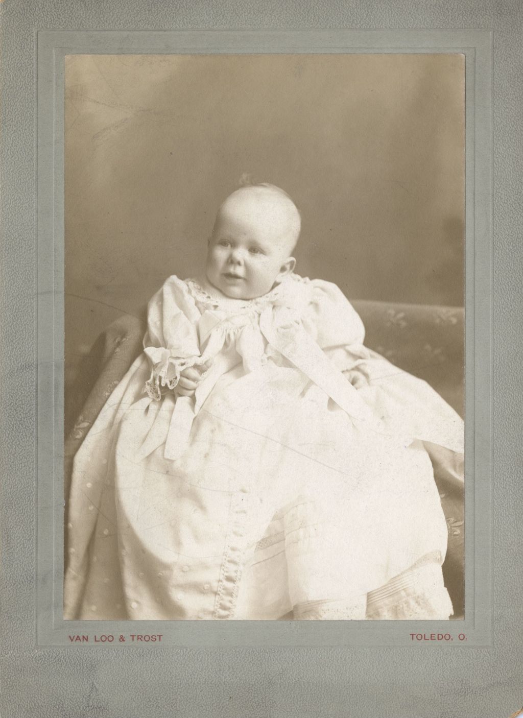 Photographic portrait of baby boy