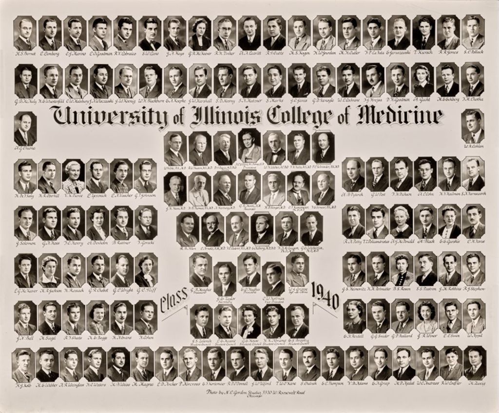 Miniature of 1940 graduating class, University of Illinois College of Medicine