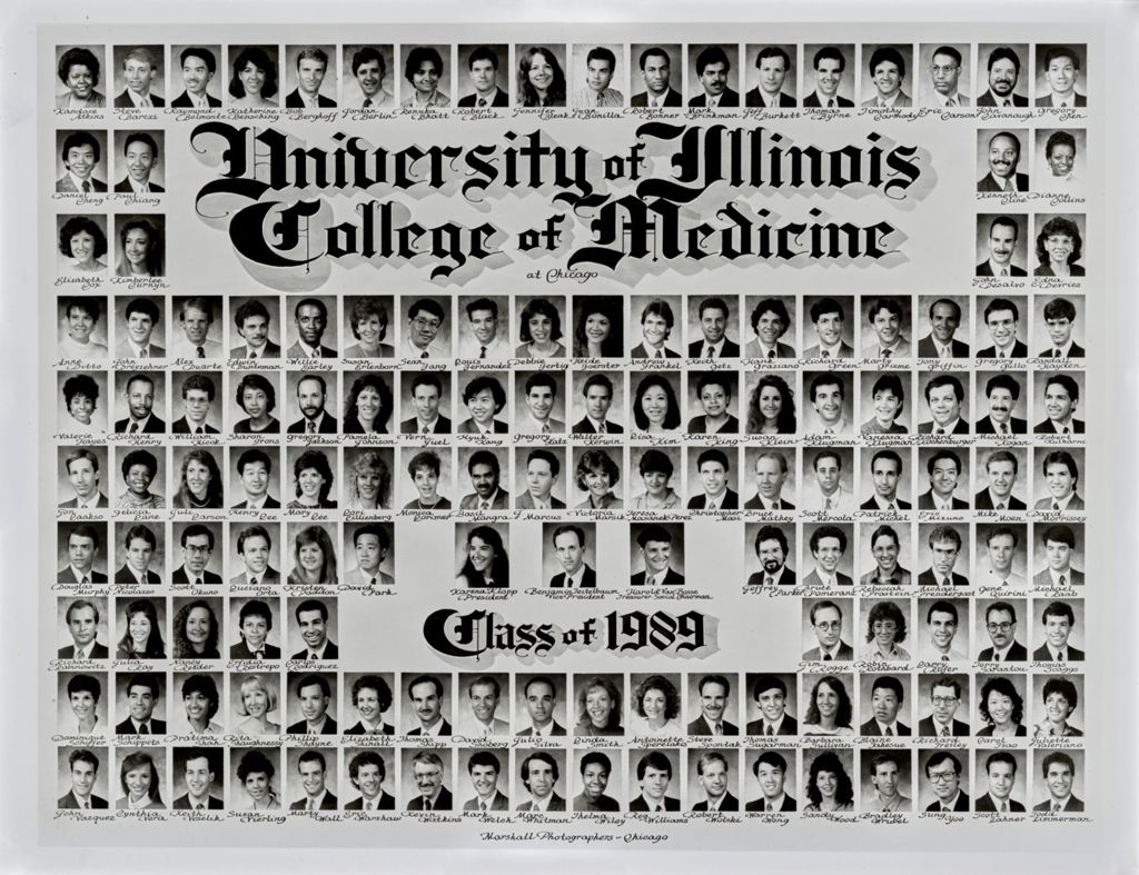 Miniature of 1989 graduating class, University of Illinois College of Medicine